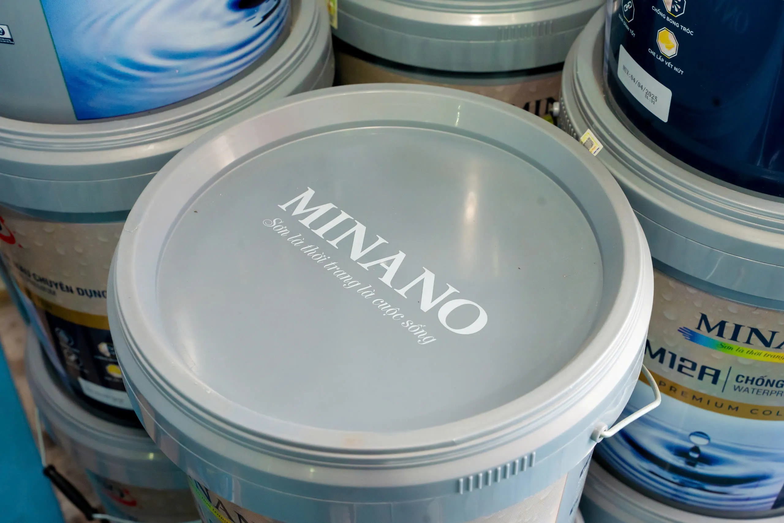 Showroom Minano Group sơn và điện máy